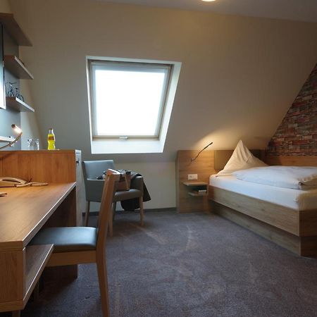Land-Gut-Hotel Raeuber Lippoldskrug Alfeld  Kültér fotó