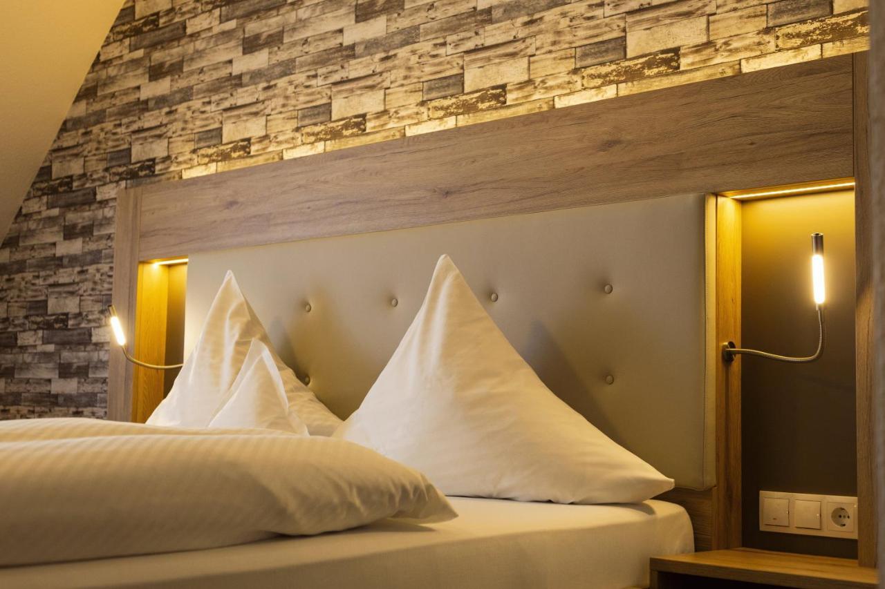 Land-Gut-Hotel Raeuber Lippoldskrug Alfeld  Kültér fotó